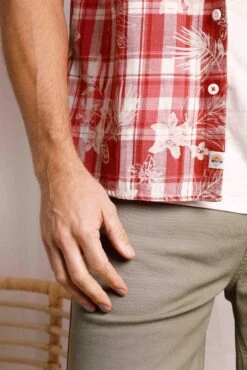 Nasser Vintage Wash Short Sleeve Check Shirt Chilli Red 16 Nasser Vintage Wash Short Sleeve Check Shirt Chilli Red -Everyday Luxe 106377