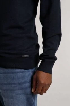 Noah Crew Neck Fine Knit Jumper Midnight -Everyday Luxe 116524