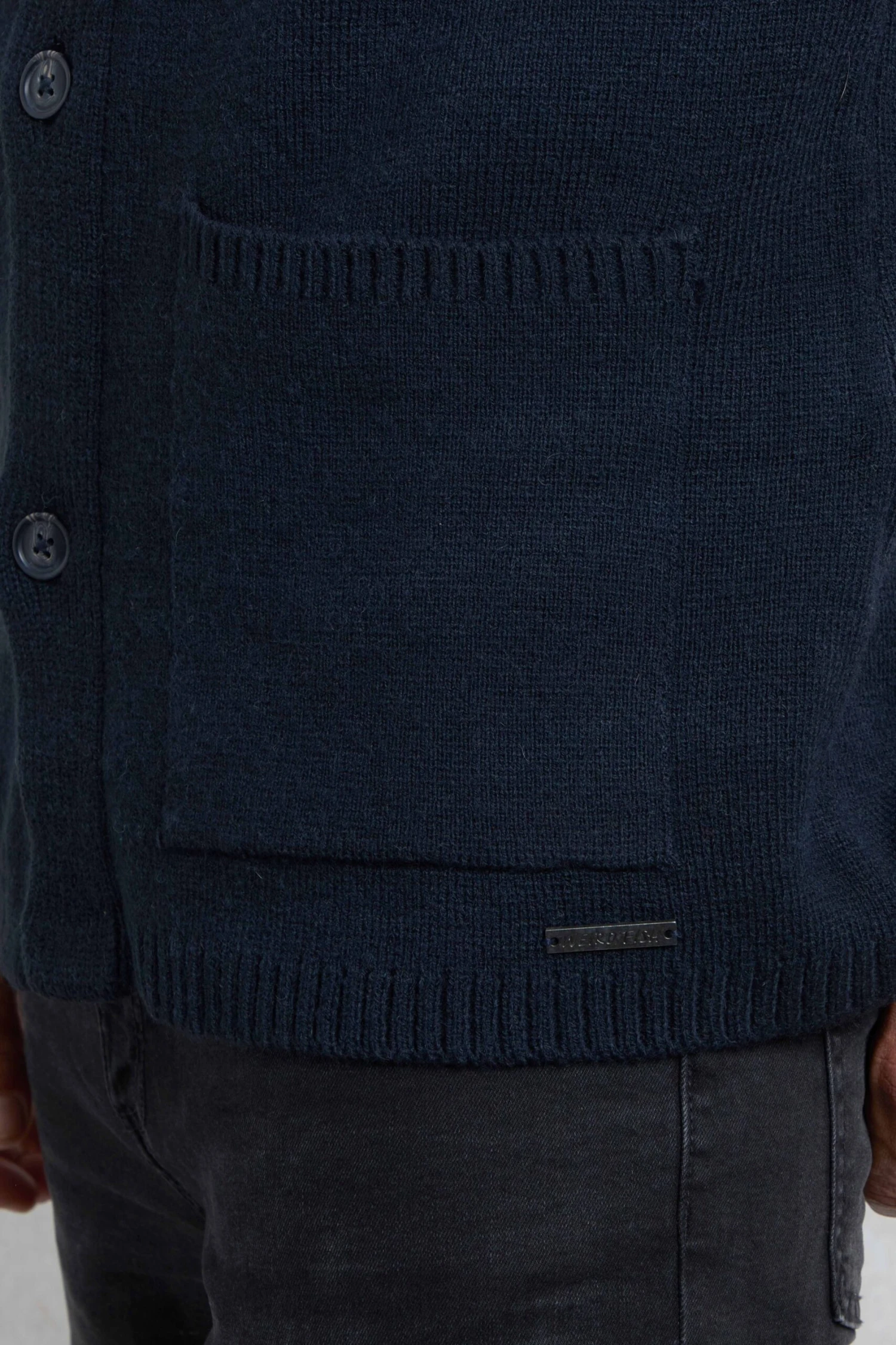 Brad Knitted Cardigan Midnight 9 Brad Knitted Cardigan Midnight - Image 7