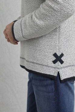 Kielder 1/4 Zip Limited Edition Macaroni Sweatshirt Dark Navy 17 Kielder 1/4 Zip Limited Edition Macaroni Sweatshirt Dark Navy -Everyday Luxe 118282