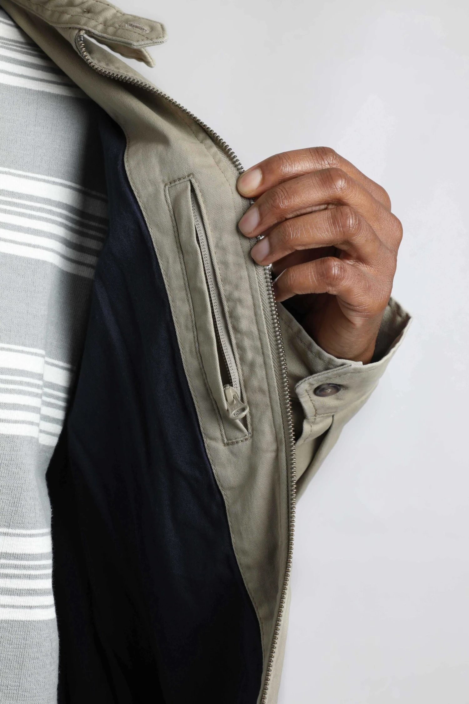 George Harrington Jacket String 7 George Harrington Jacket String - Image 5