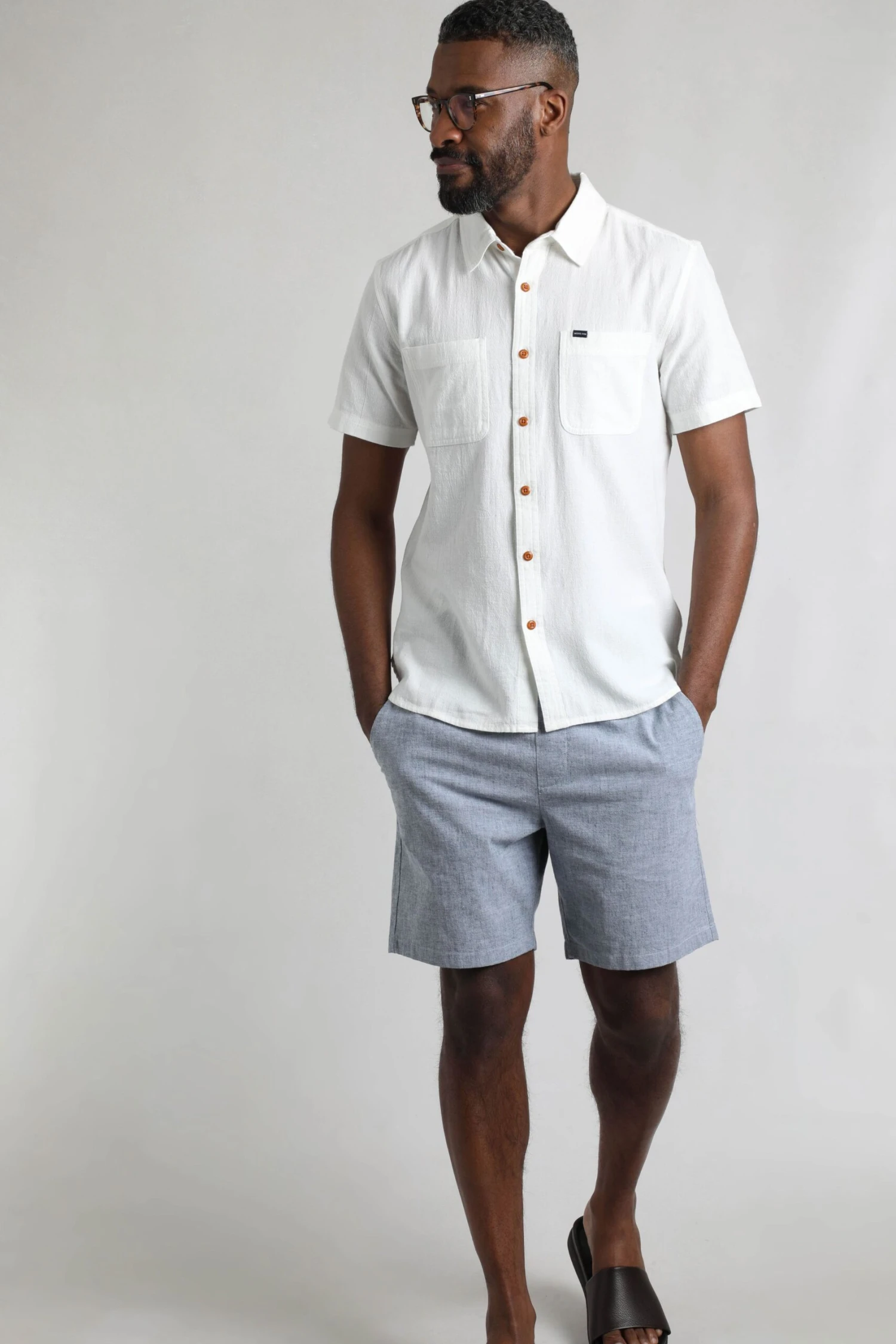 Hinton Organic Cotton And Linen Crepe Shirt Dusty White 6 Hinton Organic Cotton And Linen Crepe Shirt Dusty White - Image 4