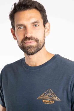 Pyramid View Back Print Graphic T-Shirt Navy