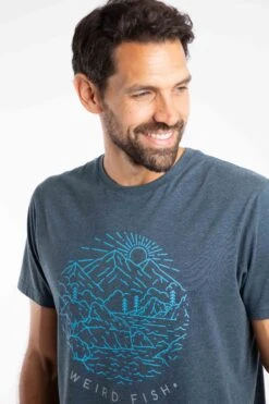 Lakes And Peaks Front Print Graphic T-Shirt Navy -Everyday Luxe 127625
