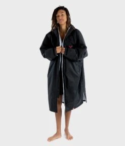 Dryrobe Advance Long Sleeve BLACK GREY - RECYCLED -Everyday Luxe Black Grey 1 2024x2024 6500ecb6 11b5 48c3 b879 4ec3886debaa