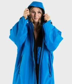 Dryrobe Advance Long Sleeve Cobalt Blue - RECYCLED -Everyday Luxe Cobalt Blue 3 2024x2024 a06152c2 8bb8 4257 80e8 a0cd5d878dfc