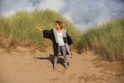 Dryrobe Advance Kids Short Sleeve BLACK PINK 12 Dryrobe Advance Kids Short Sleeve BLACK PINK -Everyday Luxe KIDS BEACH DRYROBE 193 7d4a34d0 e1fa 411f 813f e72e10e204c6 2024x2024 1