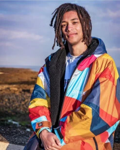 Dryrobe Advance Long Sleeve Abstract Limited EdItion -Everyday Luxe Screenshot2025 03 15at16.35.41