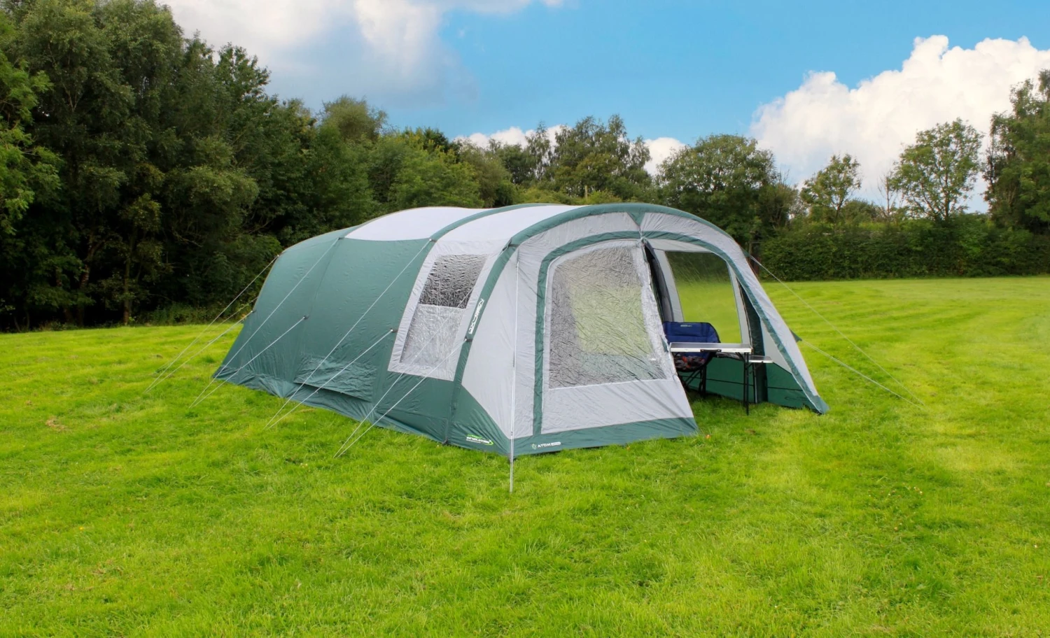 Outdoor Revolution Atom 600 Air Tent With Free Footprint 6 Outdoor Revolution Atom 600 Air Tent With Free Footprint - Image 4