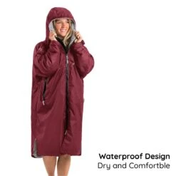 Osprey Unisex Changing Robe Maroon -Everyday Luxe callout 1 8