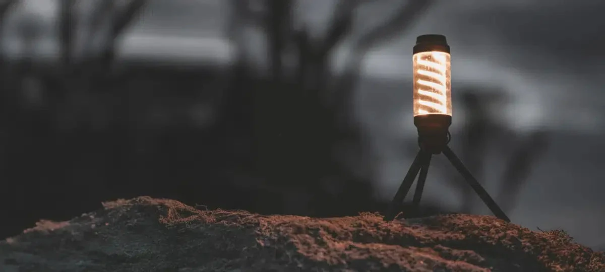 Easy Camp Wintergreen Compact Lantern 4 Easy Camp Wintergreen Compact Lantern - Image 2