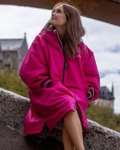 Dryrobe Advance Long Sleeve Hot Pink / Grey -Everyday Luxe female adult advance hotpink 7