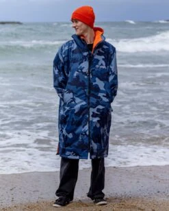 Dryrobe Advance Long Sleeve Blue Camo Orange -Everyday Luxe male adult advance bluecamoorange 6 1